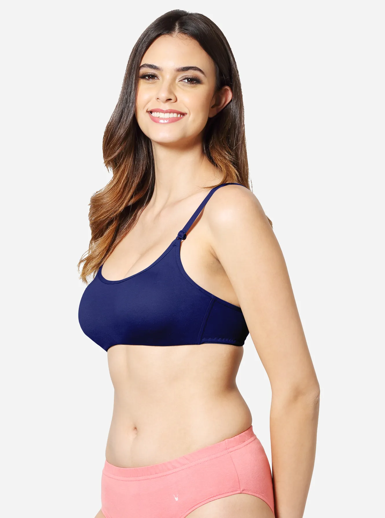 Moulded full coverage everyday cami bra